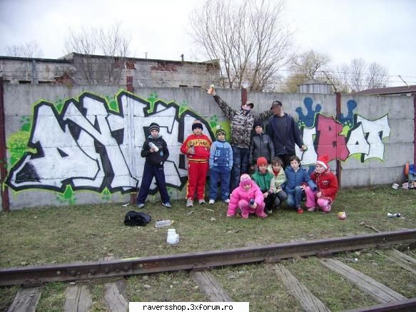 graffiti trupa soc &nbsp; &nbsp; &nbsp;