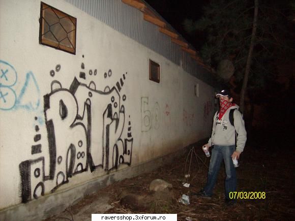 graffiti observam stiu vrut fac altfel r-ul dar nha odata dat negru mai putut time