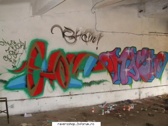 graffiti prima mea piesa.... venom