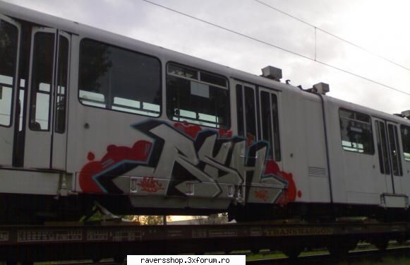 graffiti tram