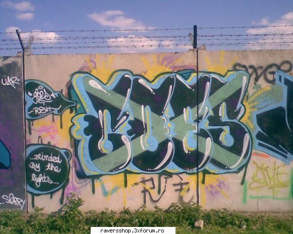 graffiti goesbacau ...pt omuletii acolo .....si satana nesk)))
