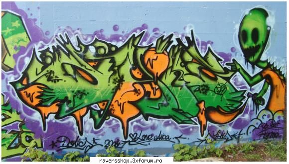 graffiti foarte nemultumit graff..dar totusi postez doar munca cacat..e bagat freestyle etc etc..nu