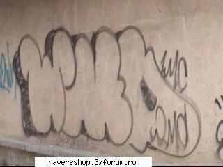 graffiti this naty sau cine mai stie ``musca`` ci&nbsp; &nbsp; &nbsp; capisci ?!?