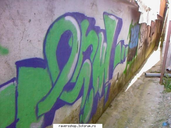 graffiti inca ceva, scz nam poza mai clara