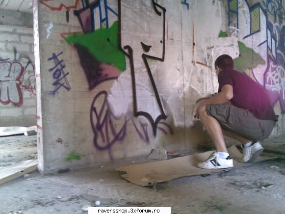 poze action with motek