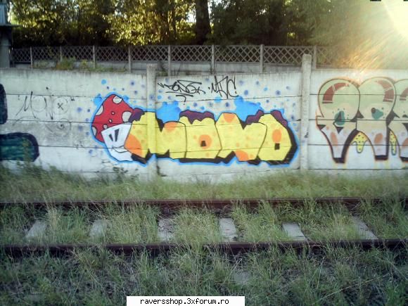 graffiti mono :-"