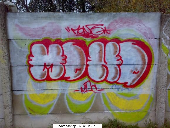 graffiti resturi :-" fara capsuri