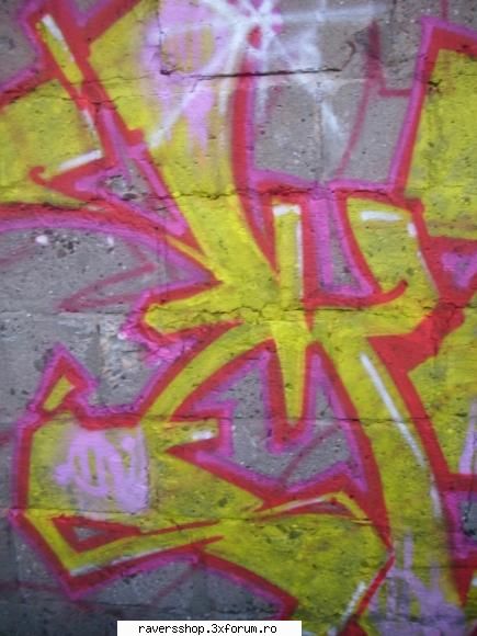 graffiti m.. &nbsp; blocat primu post rog moderator stearga postu