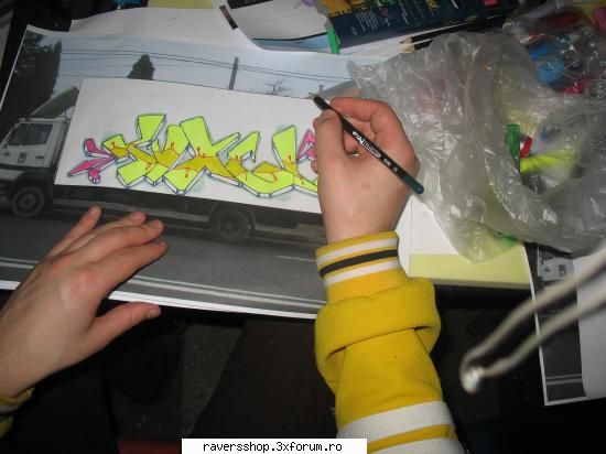 graffiti dudes i`m alive 2... dont vad ati mai discutat oleak perioada cat na`am mai fo` prin zona