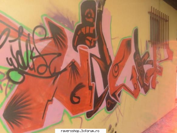 graffiti ceva ?eu nu-s satisfacut