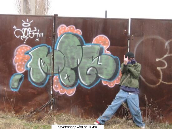 graffiti daca copii bine..mai rau mine miam gasit idol(ce fac?si