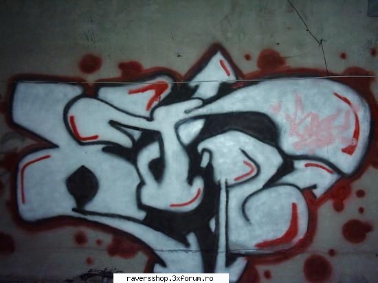 graffiti hai ceva..fc spreyuri metale voi ansamblu &nbsp; &nbsp;
