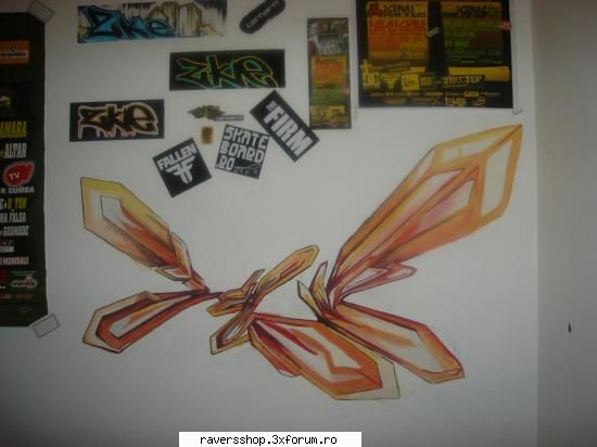 graffiti bag bag canuri skitze tari/ unde vezi skitze tari??am mai pus asta odata dar poza asta imi