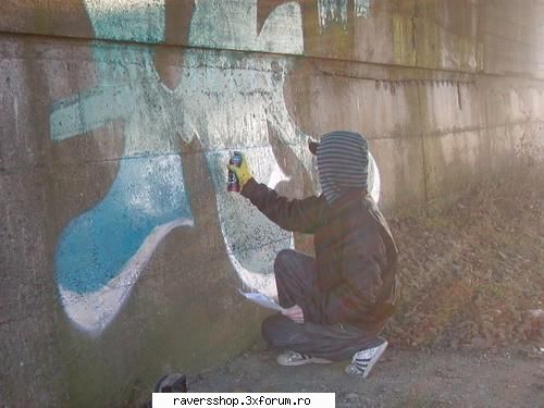 graffiti limba personajul meu.. &nbsp; sry action!