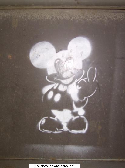 stenciluri panou publicitar