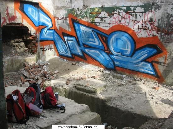 graffiti mda fill tot hahahah &nbsp; &nbsp; asta .... dedicat celor doua pers datorita carora mam