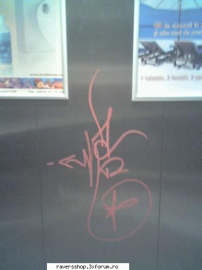 da' ce discutii aici p forum :))) graffiti