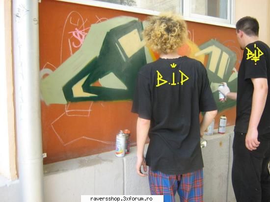 o my god f*ck fu*k am uitat d omu promit cai ultima data 
ite scriu aici cu caps lock        to: