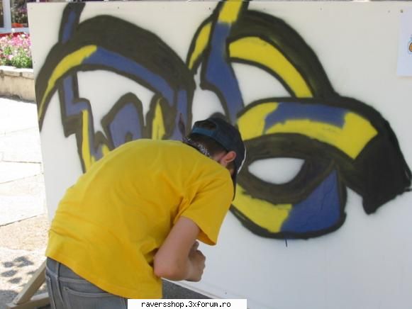 stikere schite ... cunosc bune m`ai uitat) graffiti contest falticeni