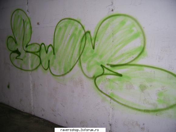 graffiti trecea lumea plm mai dadeam acu oleak dupa aia ink oleak pana mi-am bagat picioarele